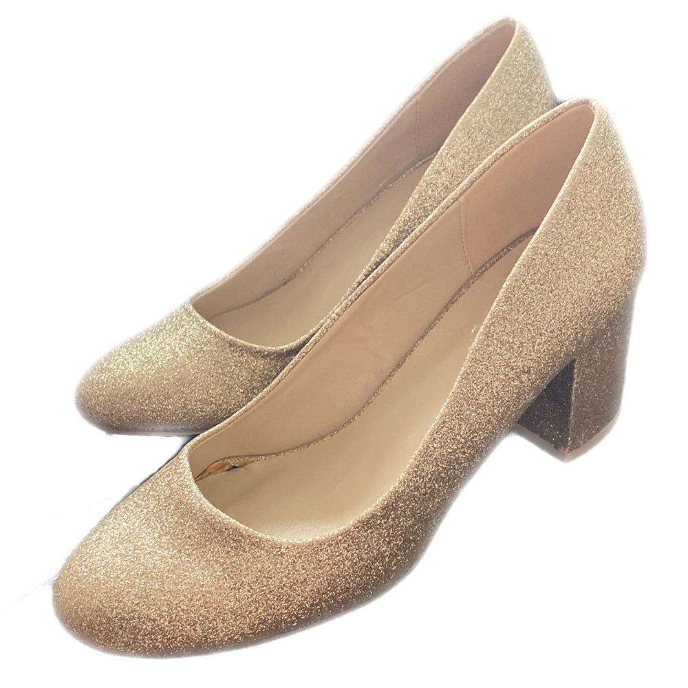 Gold Pumps - Le Chateau - *New in Box*
